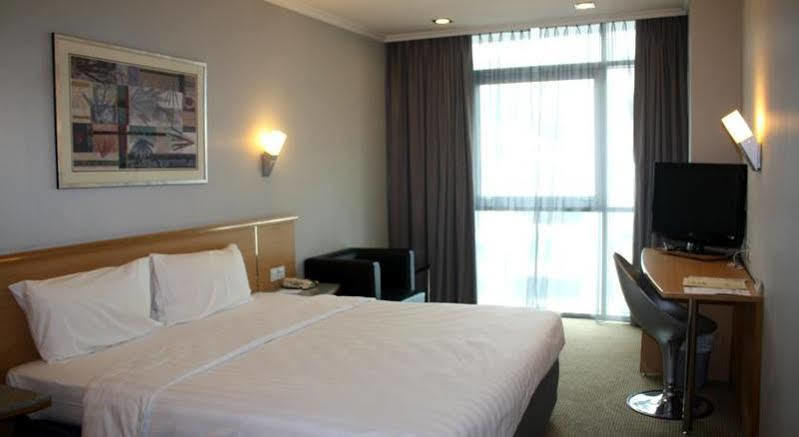 Hotel V Bencoolen Singapura